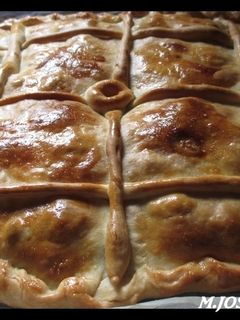 Una foto de Empanada cántabra de bonito
