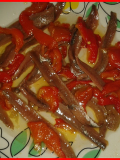 Una foto de Pimientos con anchoas
