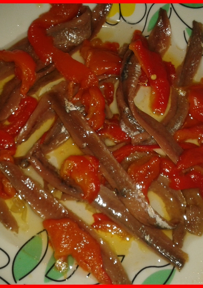 Una foto de Pimientos con anchoas
