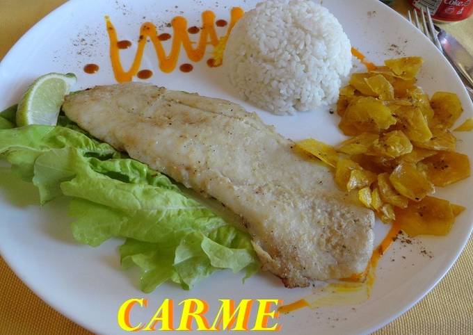 Foto principal de Filete de merluza con arroz y mariquitas

