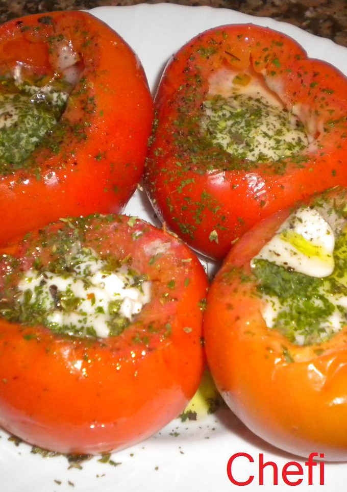 Una foto de Tomates rellenos de mozarella