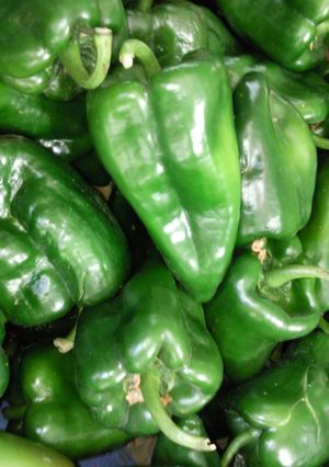 Una foto de Chiles rellenos de 4 quesos
