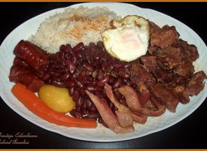 Foto principal de Bandeja Paisa Colombiana