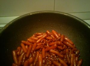 Una foto de Wok de mini-zanahorias con jamón y PX