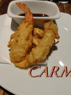 Una foto de Langostinos en tempura