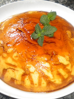 Una foto de Flan de huevo con queso