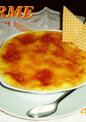Una foto de Crema de mango gratinada