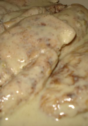 Una foto de Pechugas con nata