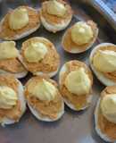 Huevos rellenos caseros