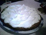 Brownie con dulce de leche y crema