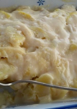 Una foto de Patatas con bacalao casera