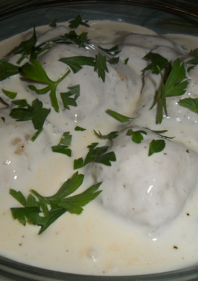 Una foto de Raviolones de carne y verduras a la crema