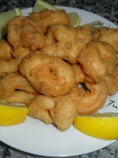 Una foto de Calamares en tempura