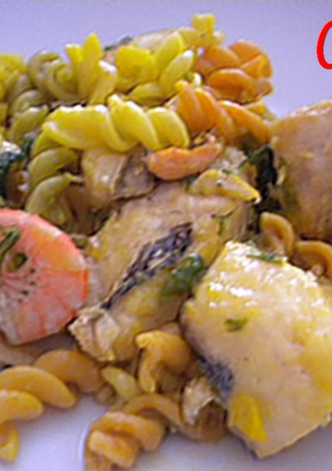 Una foto de Macarrones amariscados
