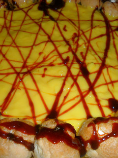 Una foto de Pastel Saint Honoré