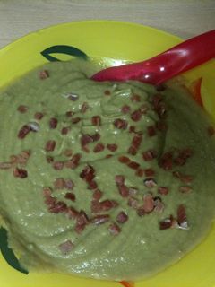 Una foto de Crema de espinacas y patata