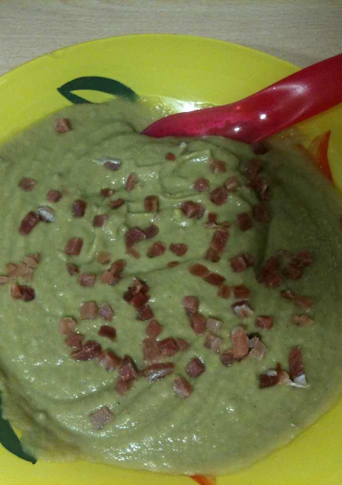 Una foto de Crema de espinacas y patata