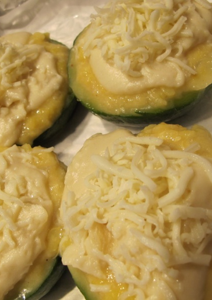 Una foto de Zapallitos rellenos con puré de papa