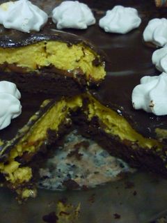 Una foto de Torta mousse de chocolate, sin harina y con mousse de sambayón