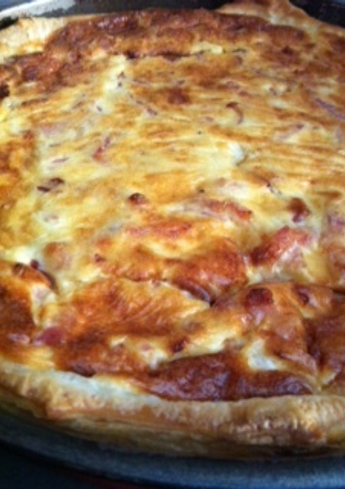 Una foto de Pastel de patata, bacon y queso al horno