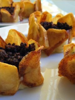 Una foto de Flores de patata y morcilla sin gluten