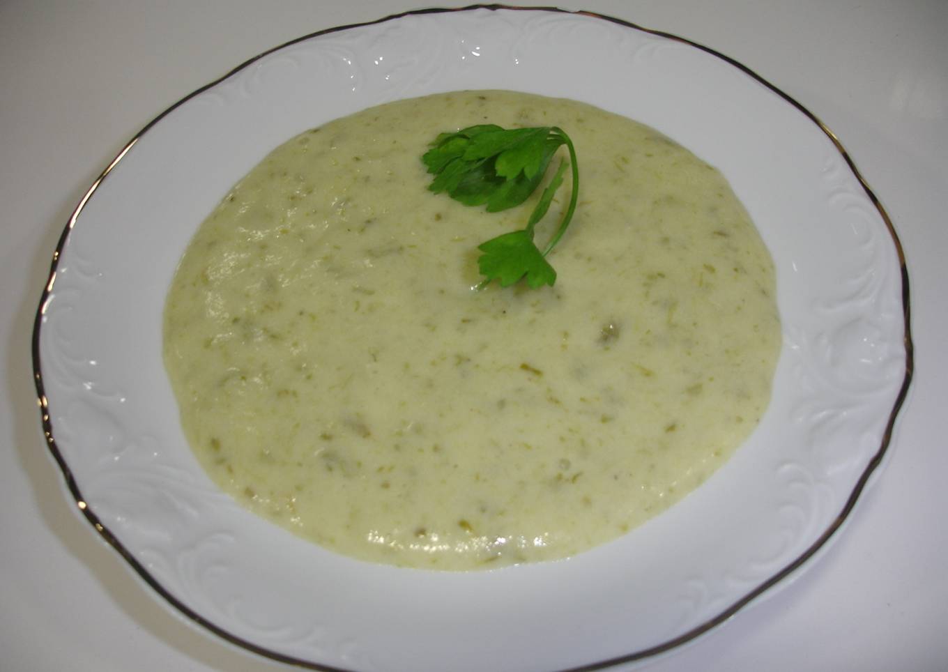 Puré de patatas con pimientos verdes y bacalao<br />