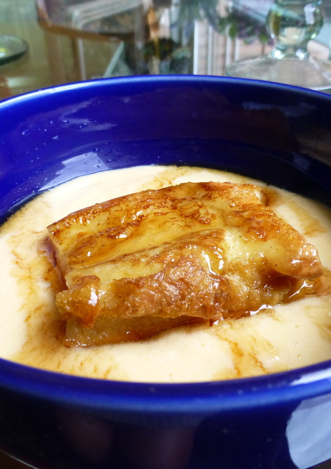 Una foto de Torrijas con crema pastelera