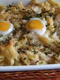 Macarrones gratinados con atún y huevitos de codorniz