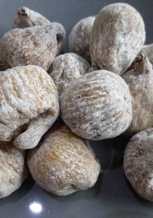 Una foto de Bollo de higos secos
