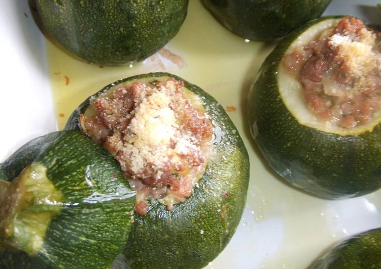 Zapallitos rellenos al estilo de Doña Petrona