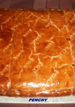 Una foto de Empanada de bacalao con calabacines