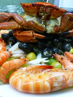 Una foto de Ensalada de marisco especial