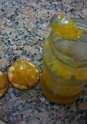 Una foto de Mermelada de naranja light en microondas