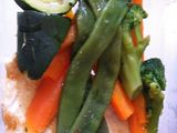 Pechugas con verduras al vapor