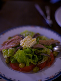 Una foto de Ensalada con ventresca