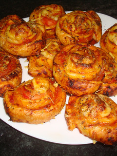 Una foto de Mini rollitos de hojaldre