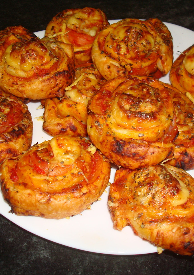 Una foto de Mini rollitos de hojaldre
