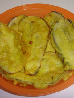 Una foto de Berenjenas finas con tempura