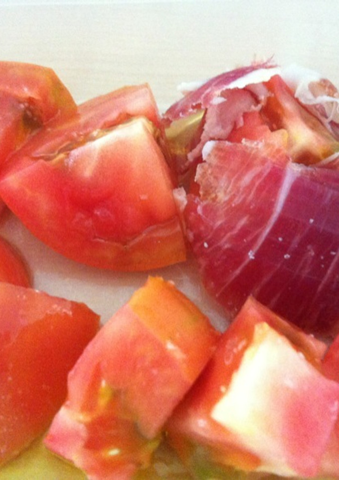 Una foto de Tomate trinchado