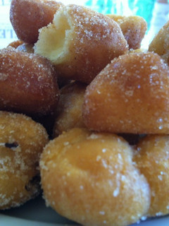 Una foto de Buñuelos de viento tradicionales