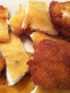 Una foto de Pechuga de pollo empanada