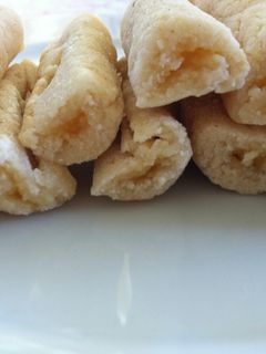Una foto de Huesos de Santo tradicionales