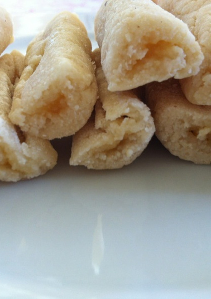 Una foto de Huesos de Santo tradicionales