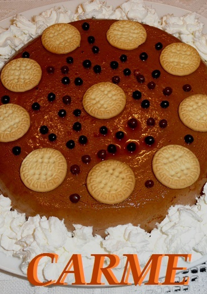 Una foto de Flan capuccino con galletas