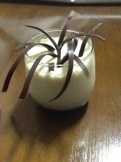 Una foto de Postre de yemas y vainilla