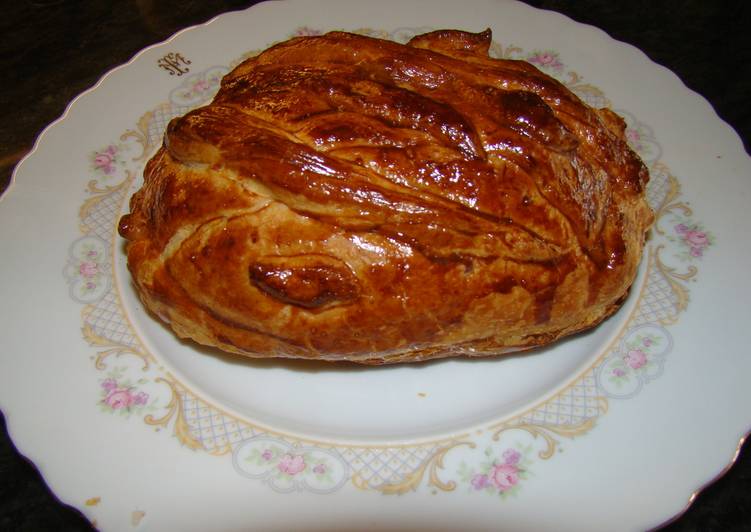 Solomillo de ternera con foie y hojaldre