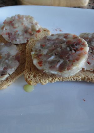 Una foto de Embutido de cocido gallego