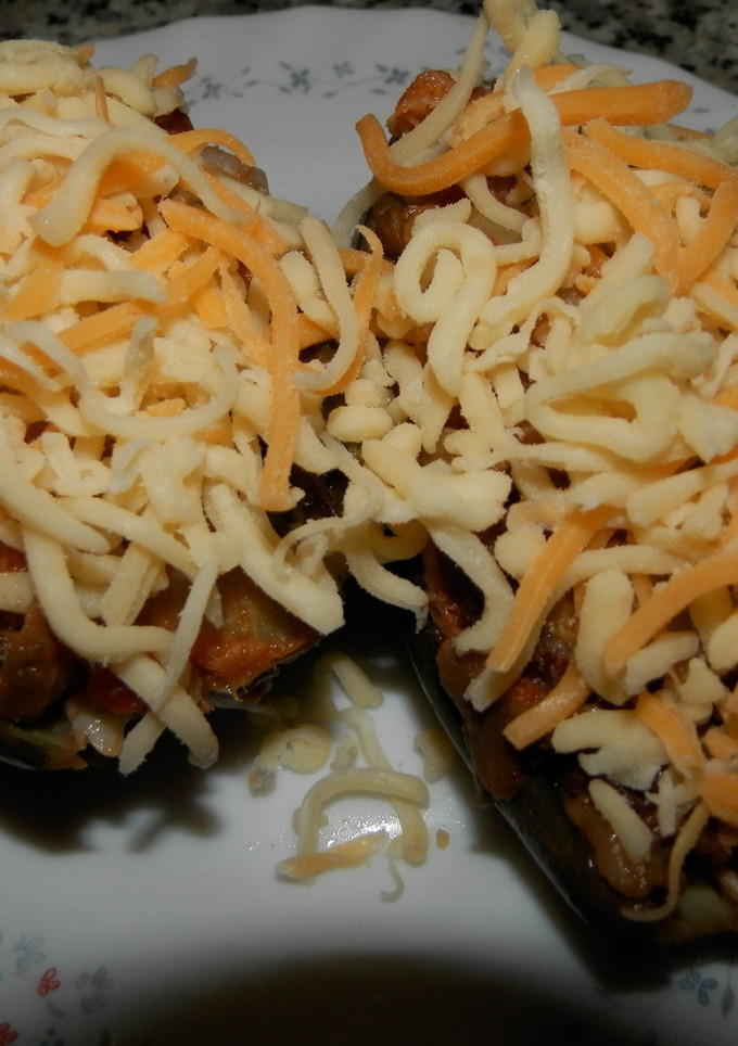 Una foto de Berenjenas rellenas de rape y jamón serrano