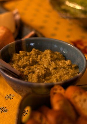 A picture of Guacamole for Thanksgiving.