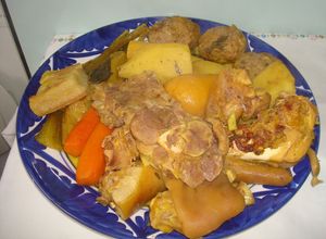 Foto principal de Cocido de cerdo en olla rápida